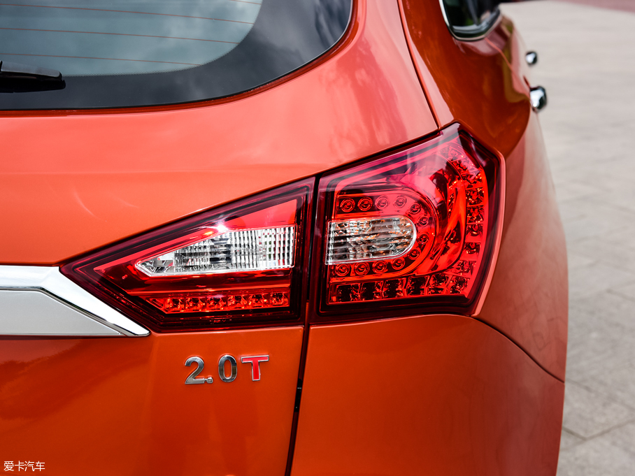 2015�̩T600 2.0T DCT���F��