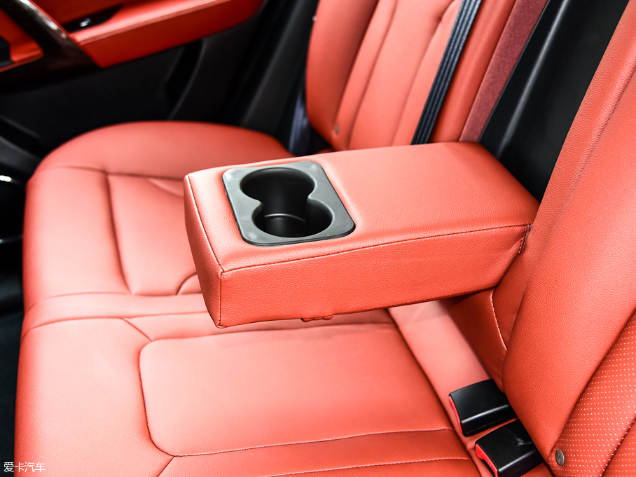 2015�̩T600 2.0T DCT���F��