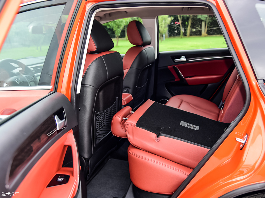 2015�̩T600 2.0T DCT���F��