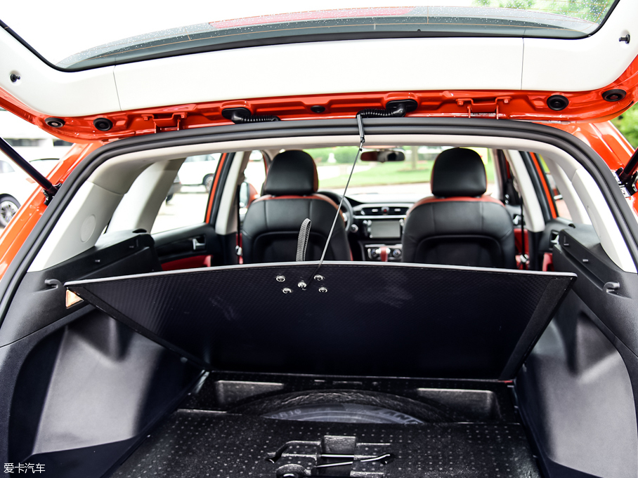 2015�̩T600 2.0T DCT���F��