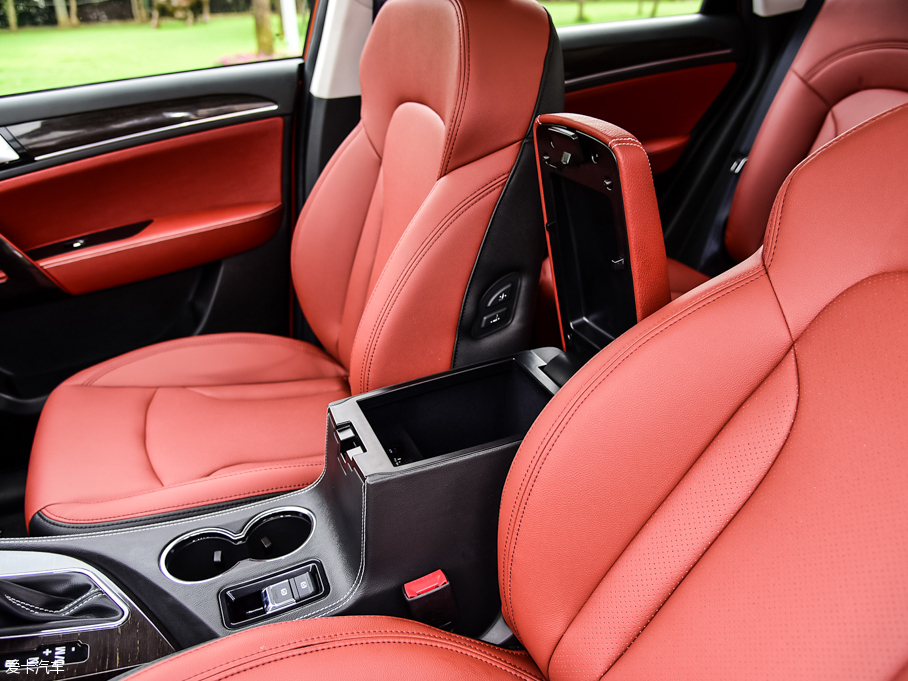 2015�̩T600 2.0T DCT���F��