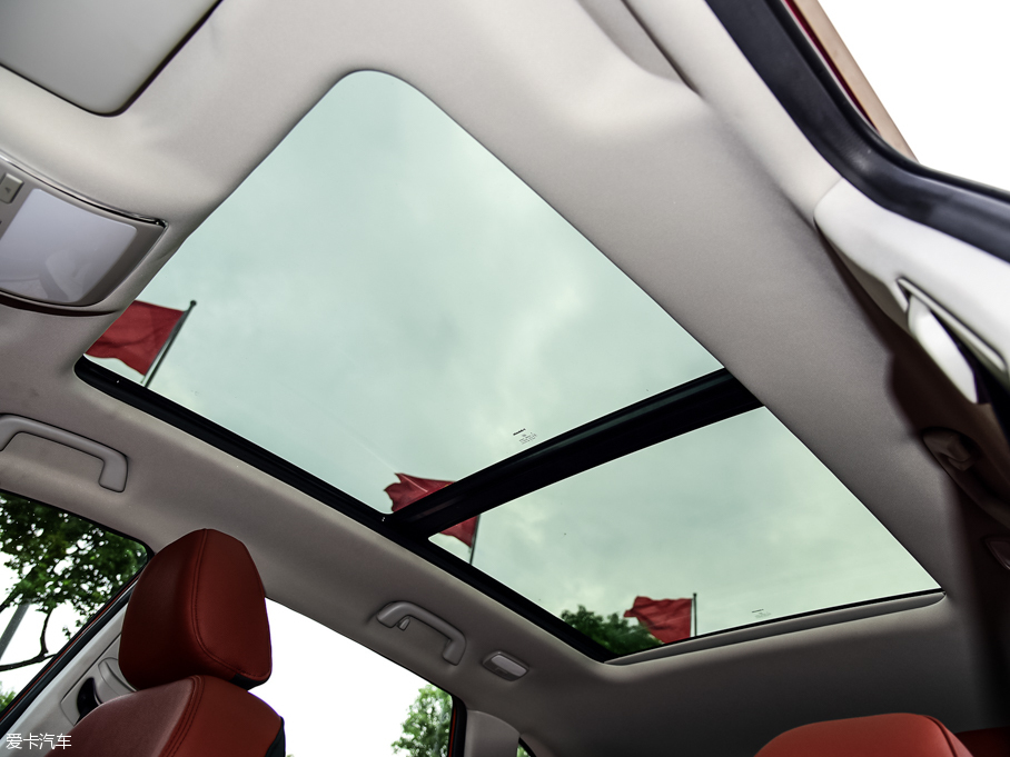 2015̩T600 2.0T DCTF