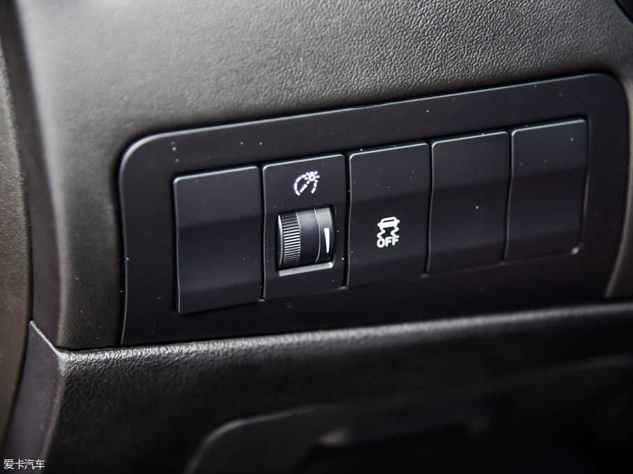 2015̩T600 2.0T DCTF