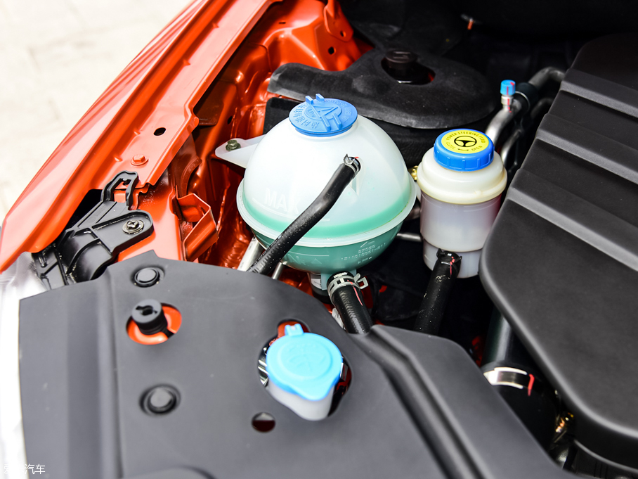 2015�̩T600 2.0T DCT���F��