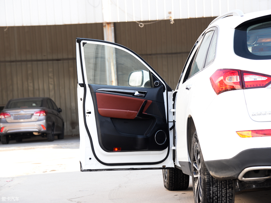 2015�̩T600 2.0T DCT��Ş��