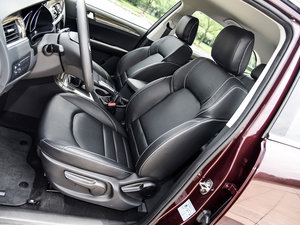 2015款1.5T 手动豪华型 主驾驶座椅