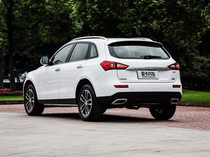 2015款2.0T 手动家用尊贵型 左后45度