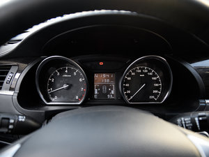 20152.0T DCTŞ п؅^(q)