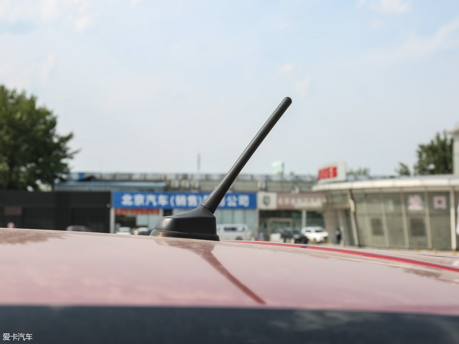 2016̩E200 늄(dng)܇