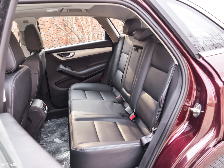 眾泰汽車2016款眾泰SR7