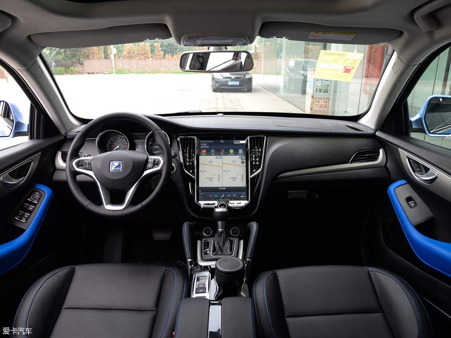 眾泰汽車2016款眾泰SR7