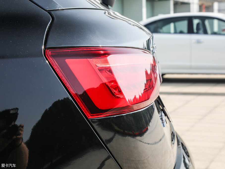 2016̩SR7 1.5T CVTħ֮ V