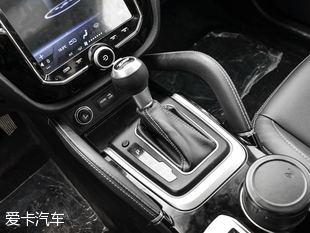 眾泰汽車2016款眾泰SR7