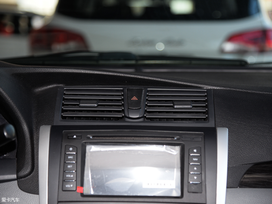 2016�̩Z300 1.5L �քӸж��� �؃�+�촰