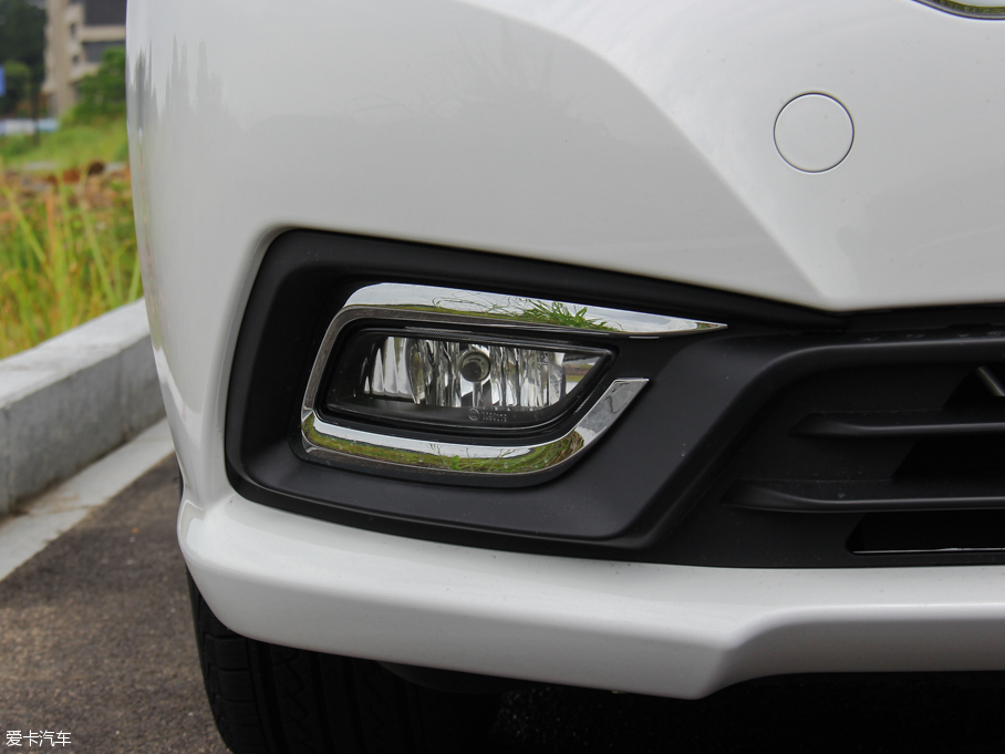 2016̩Z300 1.5L քF