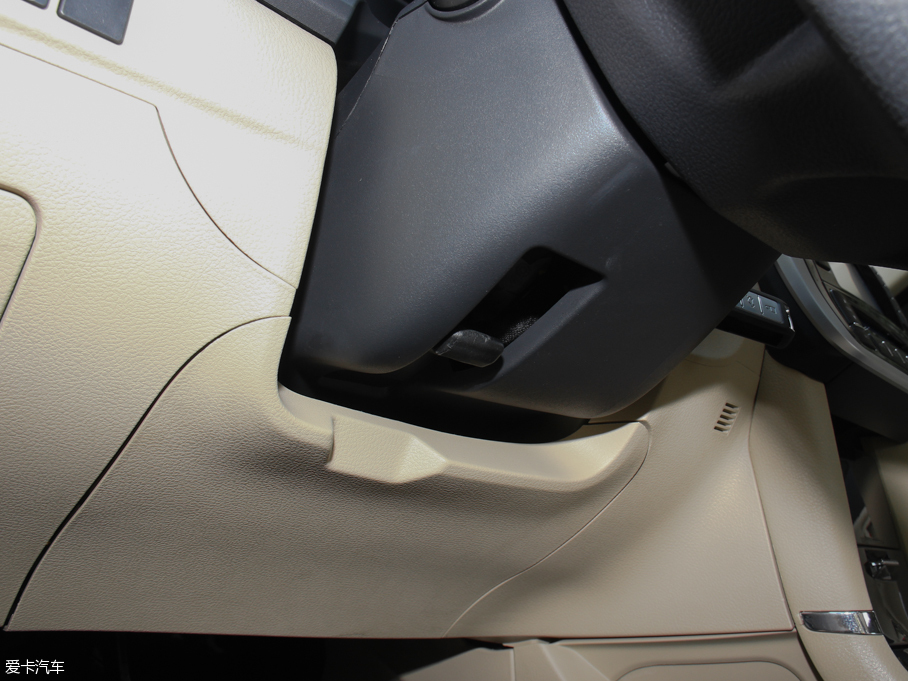 2016̩Z300 1.5L քF