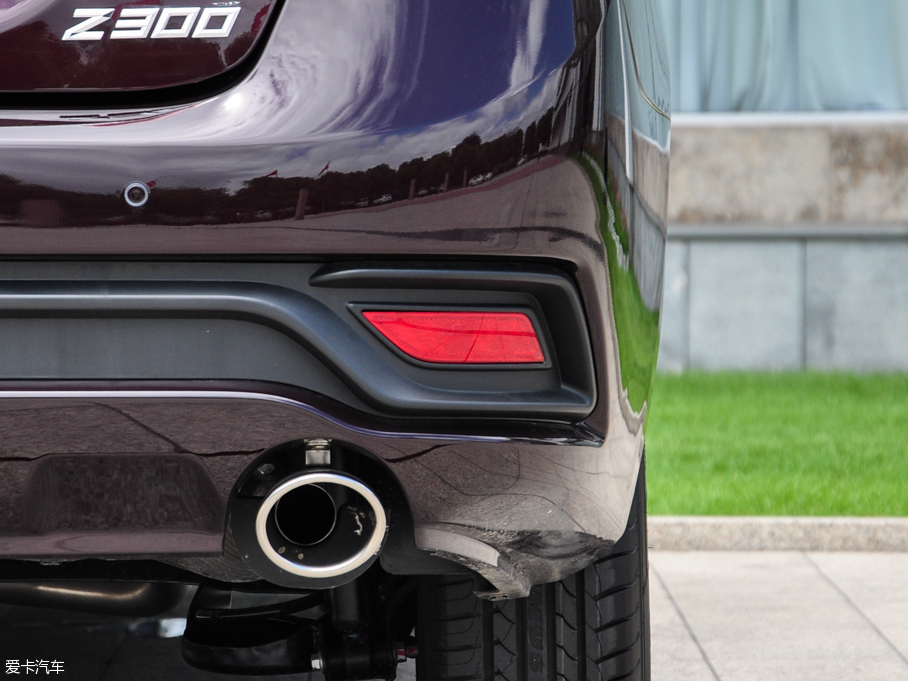 2016�̩Z300 1.5L �քӺ��A��