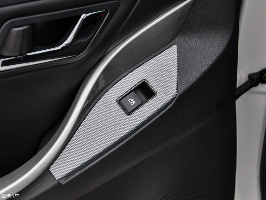 2016̩Z300 1.5L ք