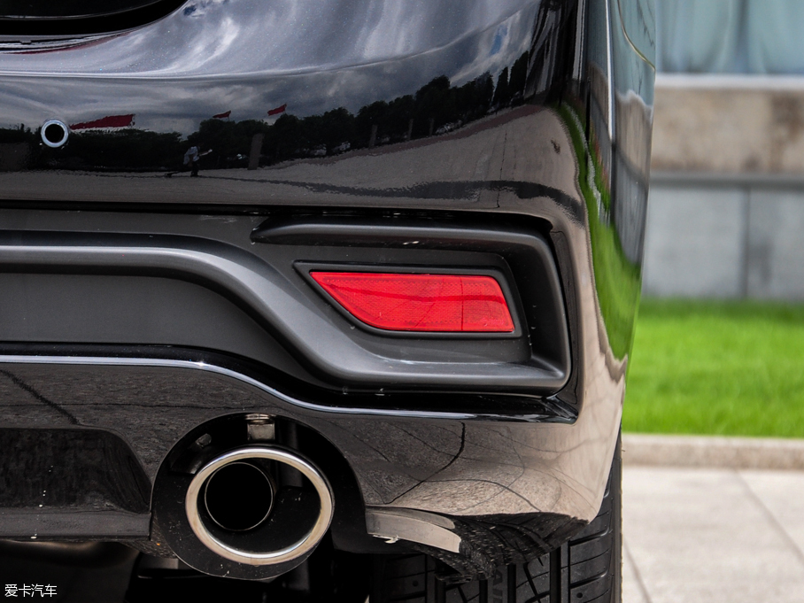 2016̩Z300 1.5L քF