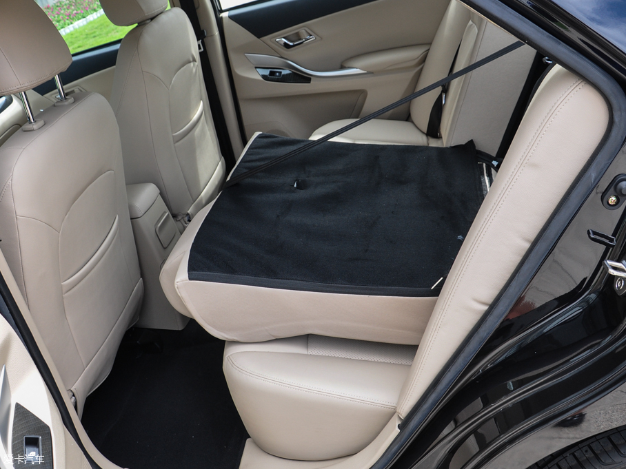 2016̩Z300 1.5L քF