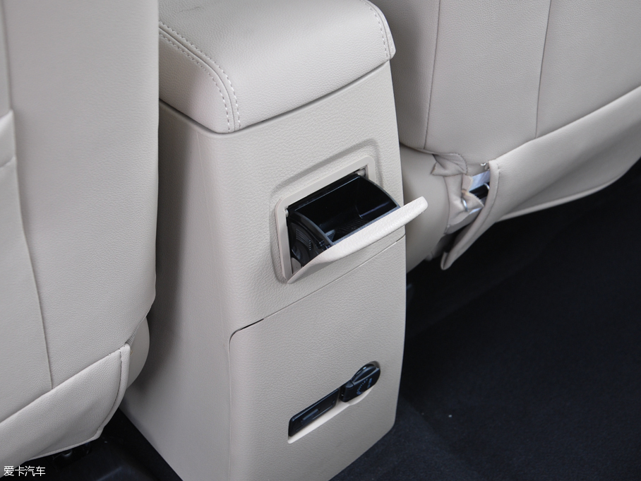 2016̩Z300 1.5L քF