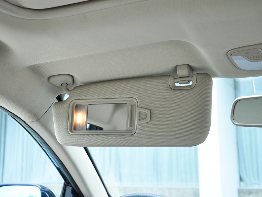 2016̩Z300 1.5L քF