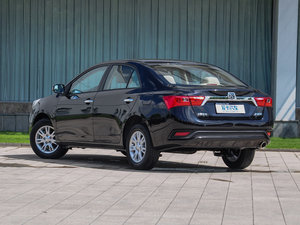 2016款1.5L 手动精英型 左后45度