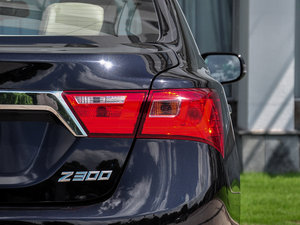 2016款1.5L 手动精英型 尾灯