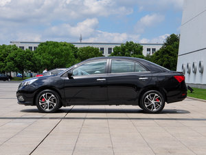 2016款1.5L 手动尊贵型 正侧（左）