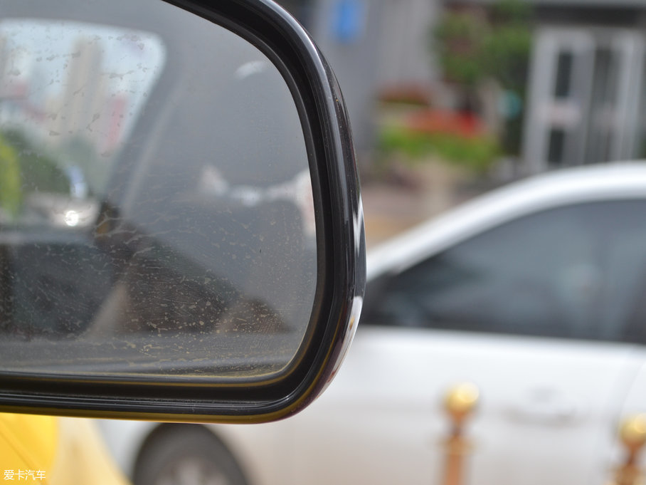 2016����100 ��100S ���A��