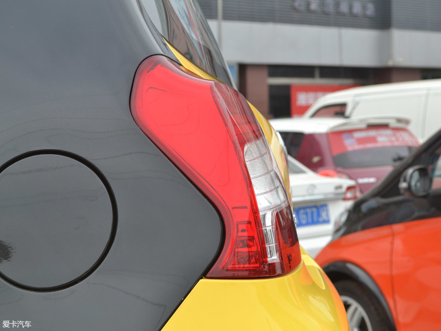 2016����100 ��100S ���A��