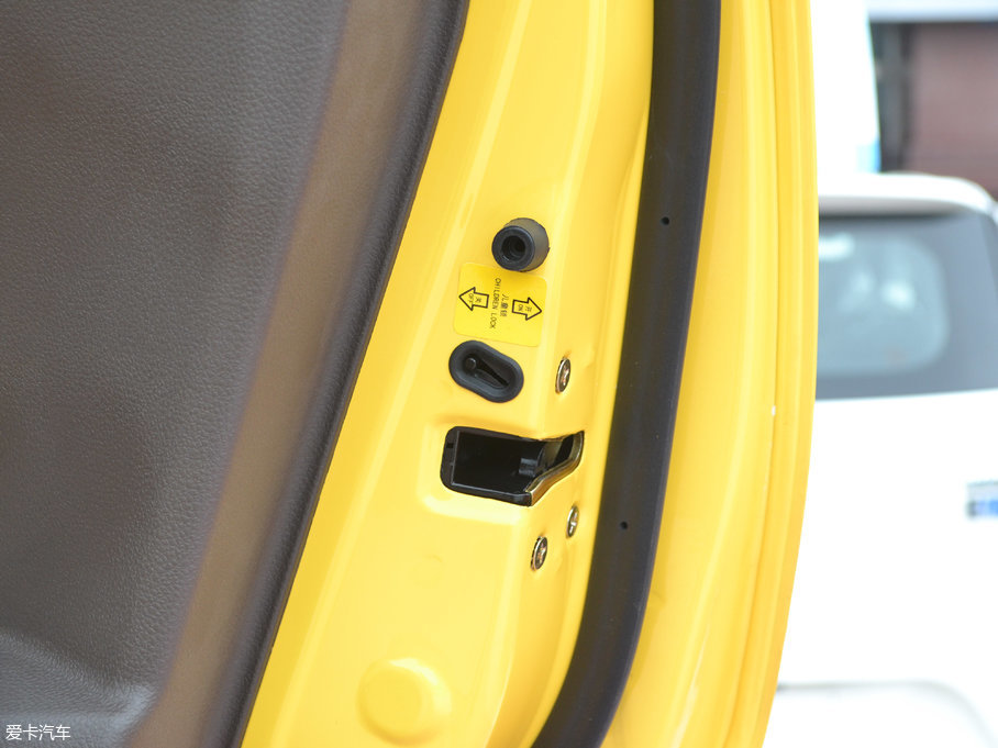 2016����100 ��100S ���A��