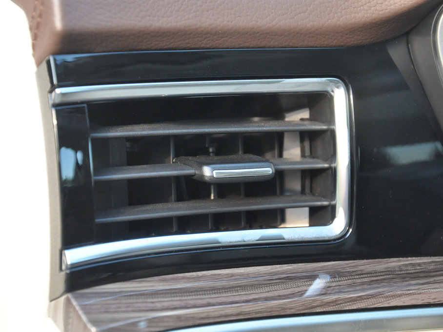 2017̩T700 1.8T ք(dng)