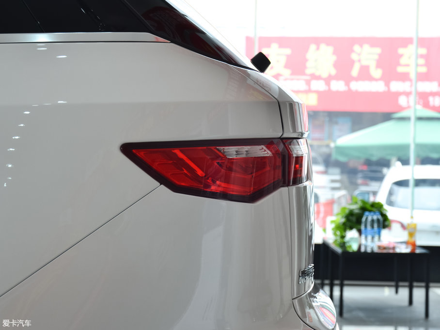 2017̩T700 1.8T px