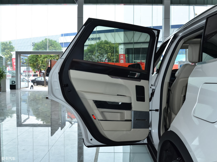 2017̩T700 1.8T px