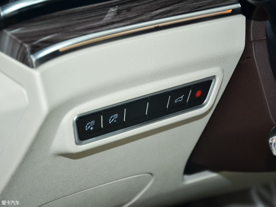 2017̩T700 1.8T px