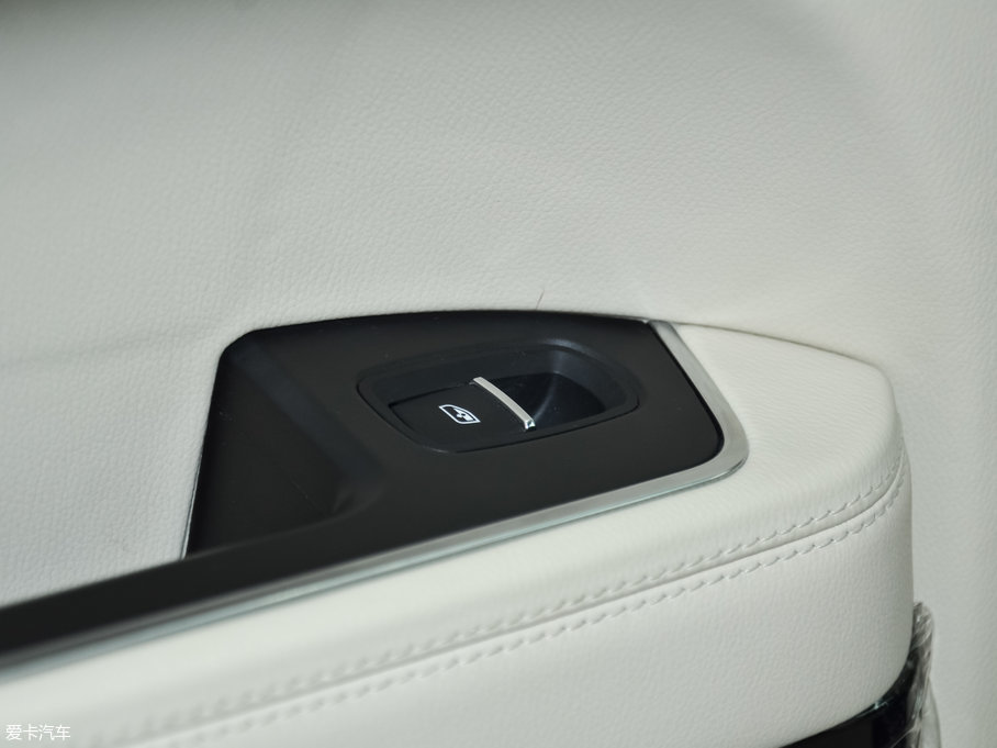 2017̩T700 1.8T px