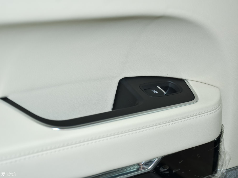 2017̩T700 1.8T px