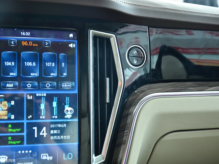 2017̩T700 1.8T px