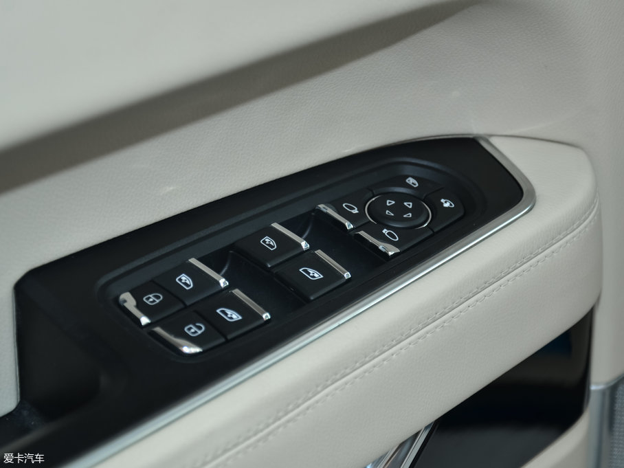 2017̩T700 1.8T px