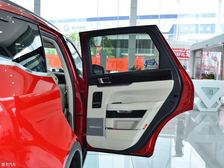 2017̩T700 1.8T px