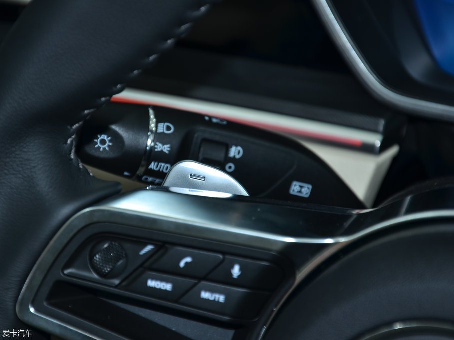 2017̩T700 1.8T px