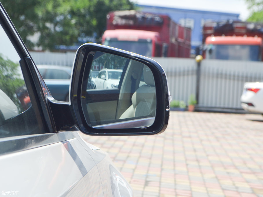 2017̩T700 1.8T pxF