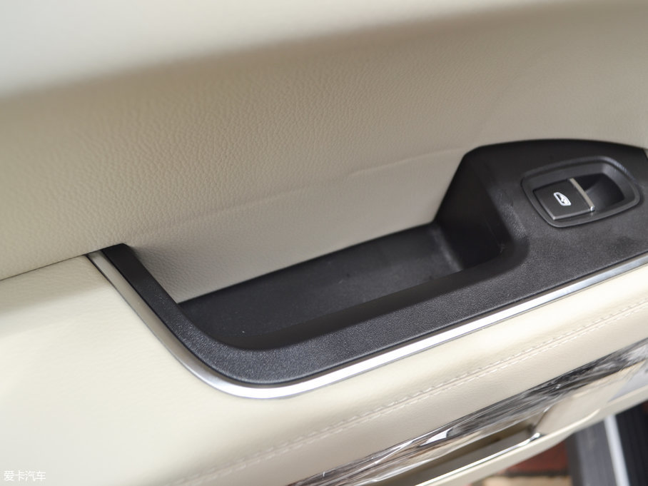 2017̩T700 1.8T pxF