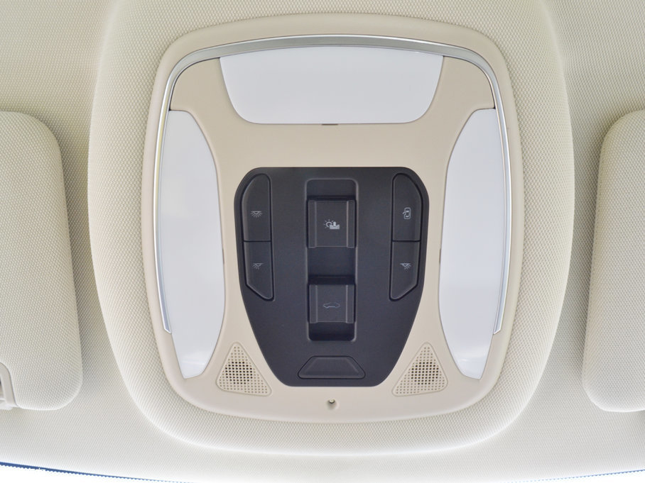 2017̩T700 1.8T pxF