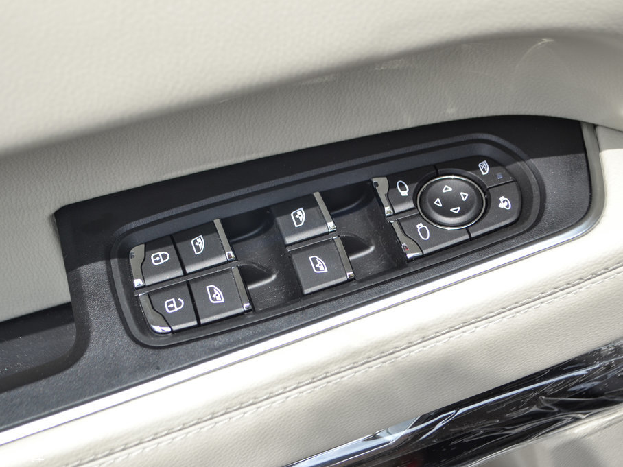 2017̩T700 1.8T pxF