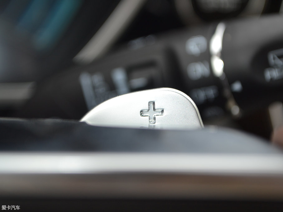 2017̩T700 1.8T pxF