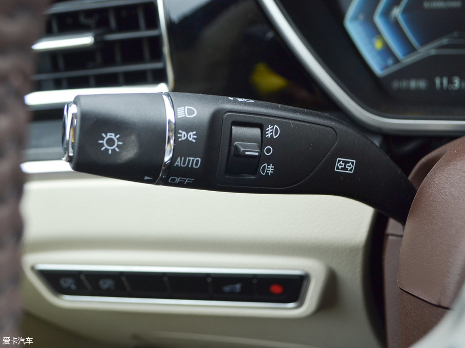 2017̩T700 1.8T pxF