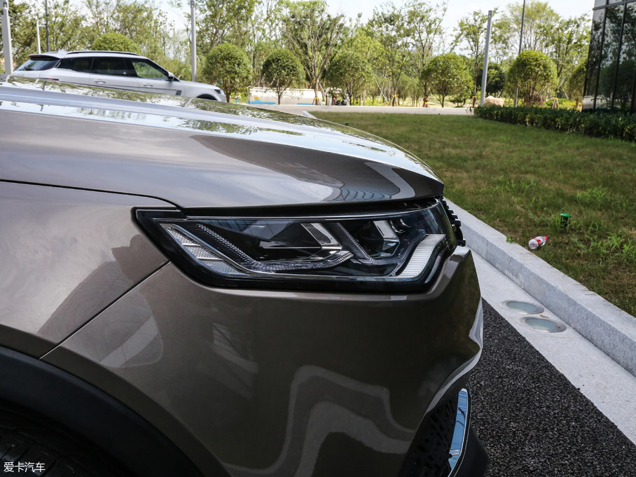 2017̩T700 1.8T pxF