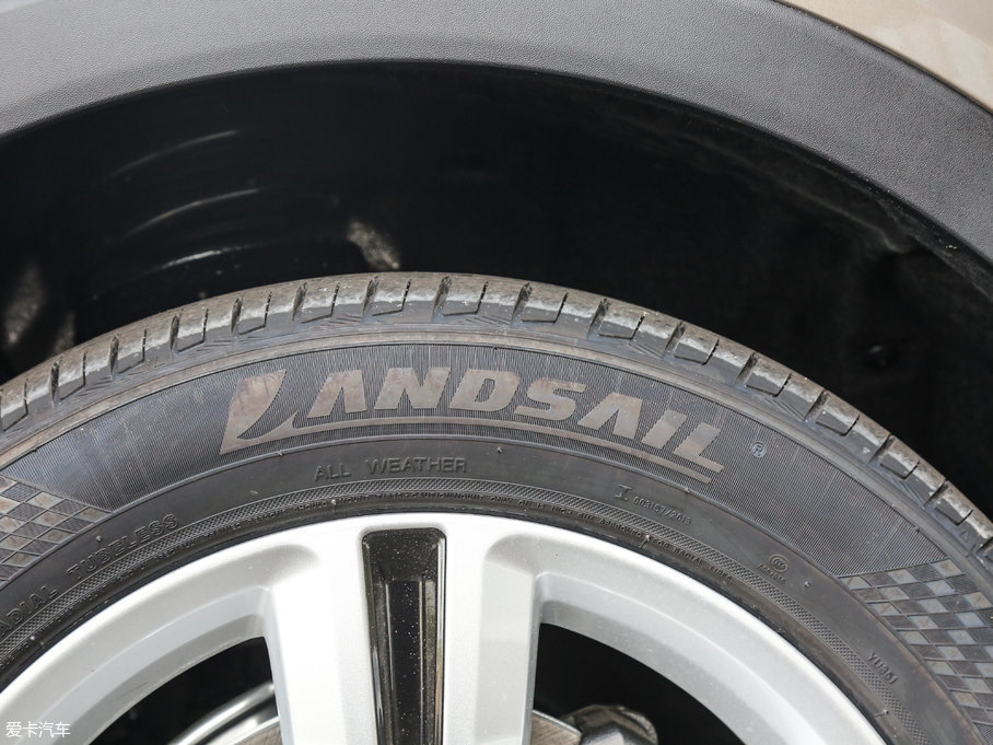 2017̩T700 1.8T pxF